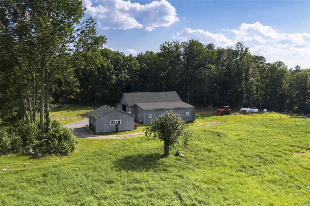 459 Log Road Smithfield, RI 02917 - Photo 39 of 40