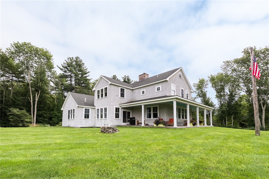 459 Log Road Smithfield, RI 02917 - Photo 8 of 40