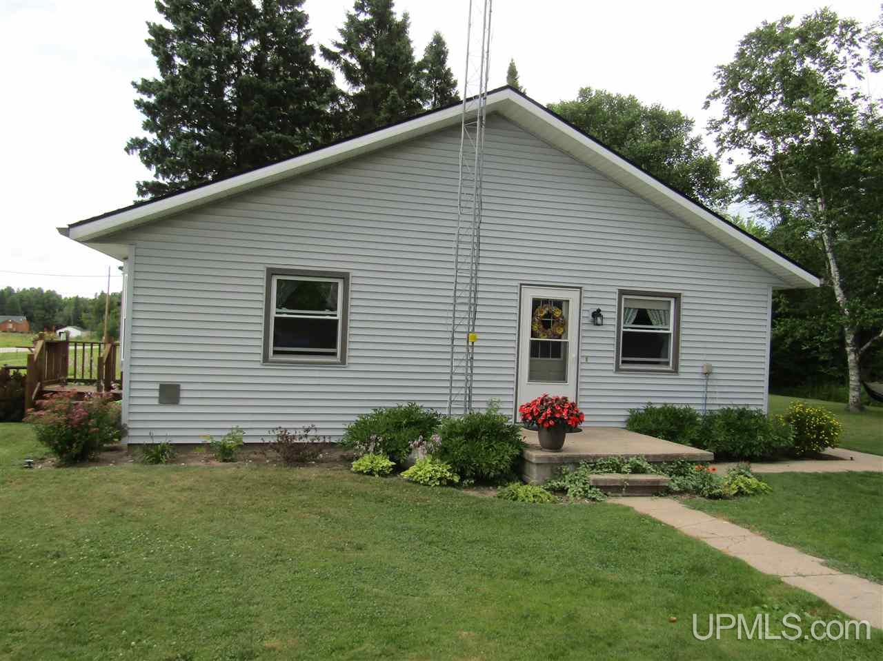 7936 Cornell Road Germfask, MI 49836 - Photo 5 of 49 Gallery Image 5
