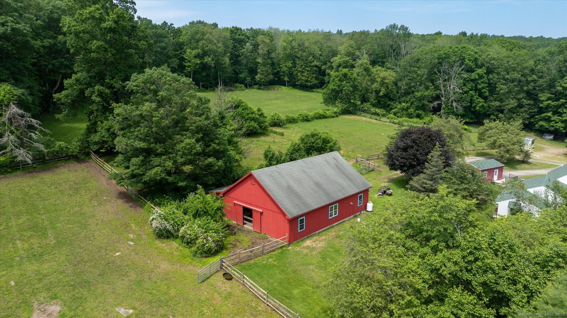 69 North Bedlam Road Chaplin, CT 06235 - Photo 5 of 40