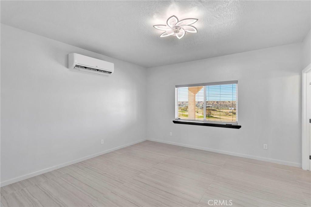 24589 Burngan Avenue Oro Grande, CA 92368 - Photo 27 of 74