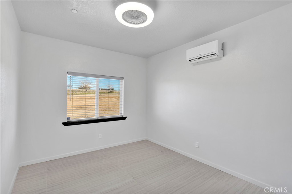 24589 Burngan Avenue Oro Grande, CA 92368 - Photo 33 of 74