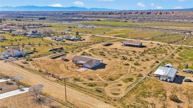 $1,495,000 | 24589 Burngan Avenue, Oro Grande, CA 92368