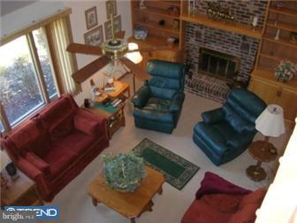 1069 Hilltop Road Leesport, PA 19533 - Photo 4 of 12 Family Room