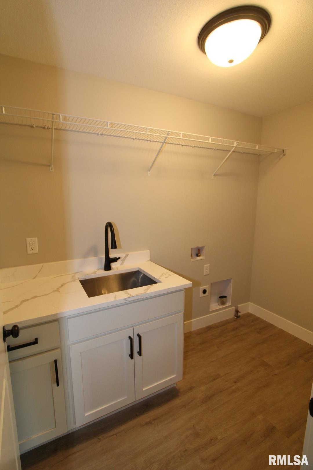 106 Samuel Court Washington, IL 61571 - Photo 17 of 57