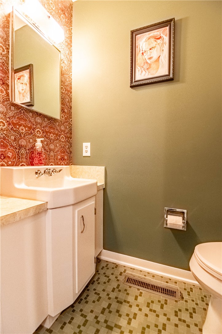 596 South Monroe Street Decatur, IL 62522 - Photo 15 of 24 Gallery Image 15