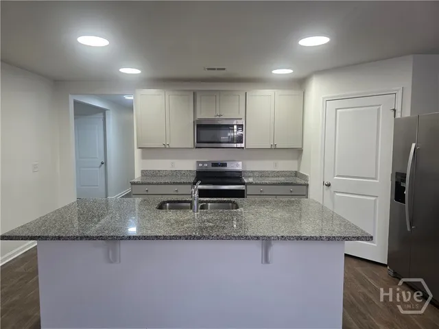 $2,400 | 216 Barbados Road, Guyton, GA 31312