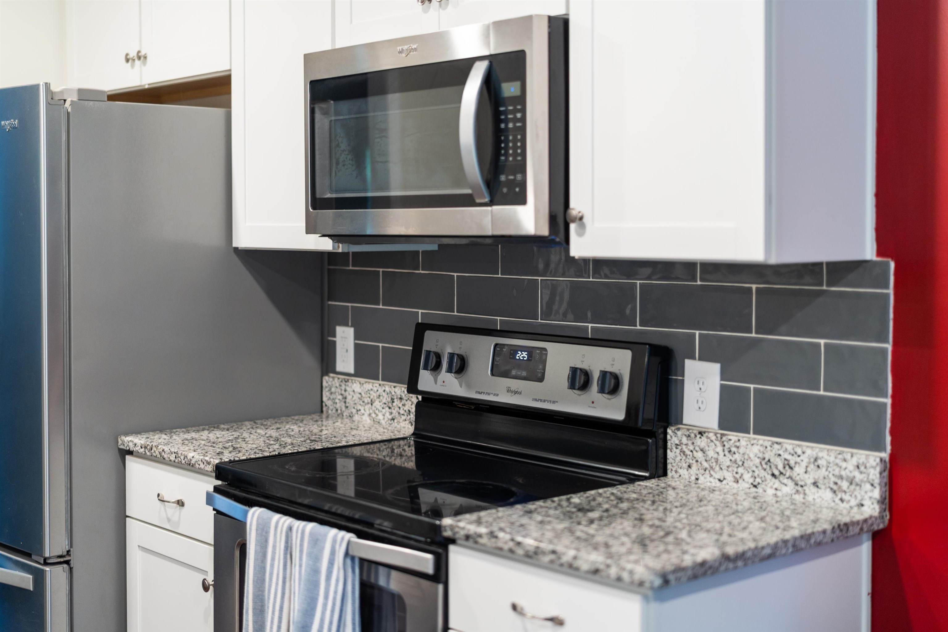 10 Zephyr Road Palmyra, VA 22963 - Photo 16 of 72 a kitchen with granite countertop a sink and a stove