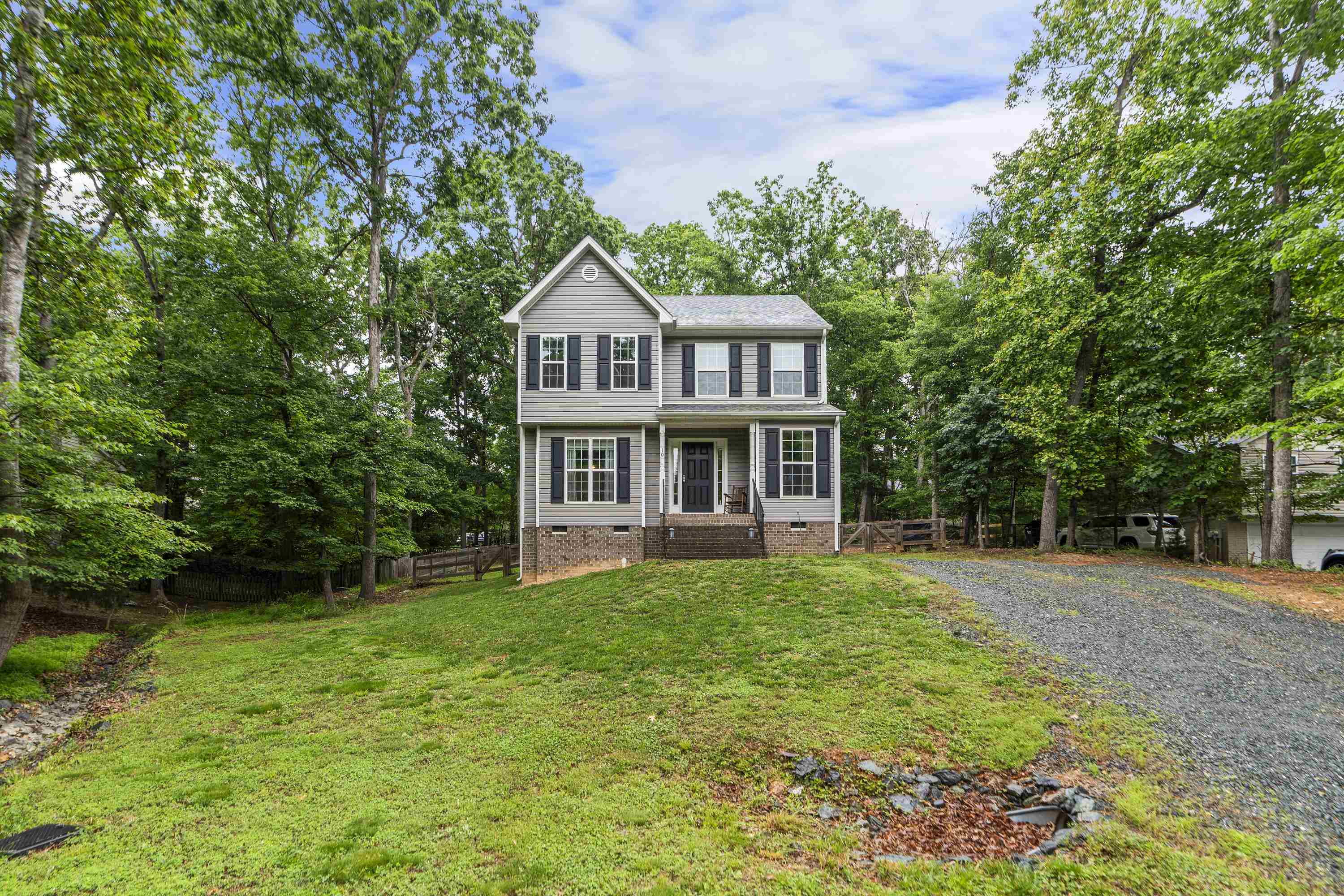 10 Zephyr Road Palmyra, VA 22963 - Photo 2 of 72 a view of a house with a yard