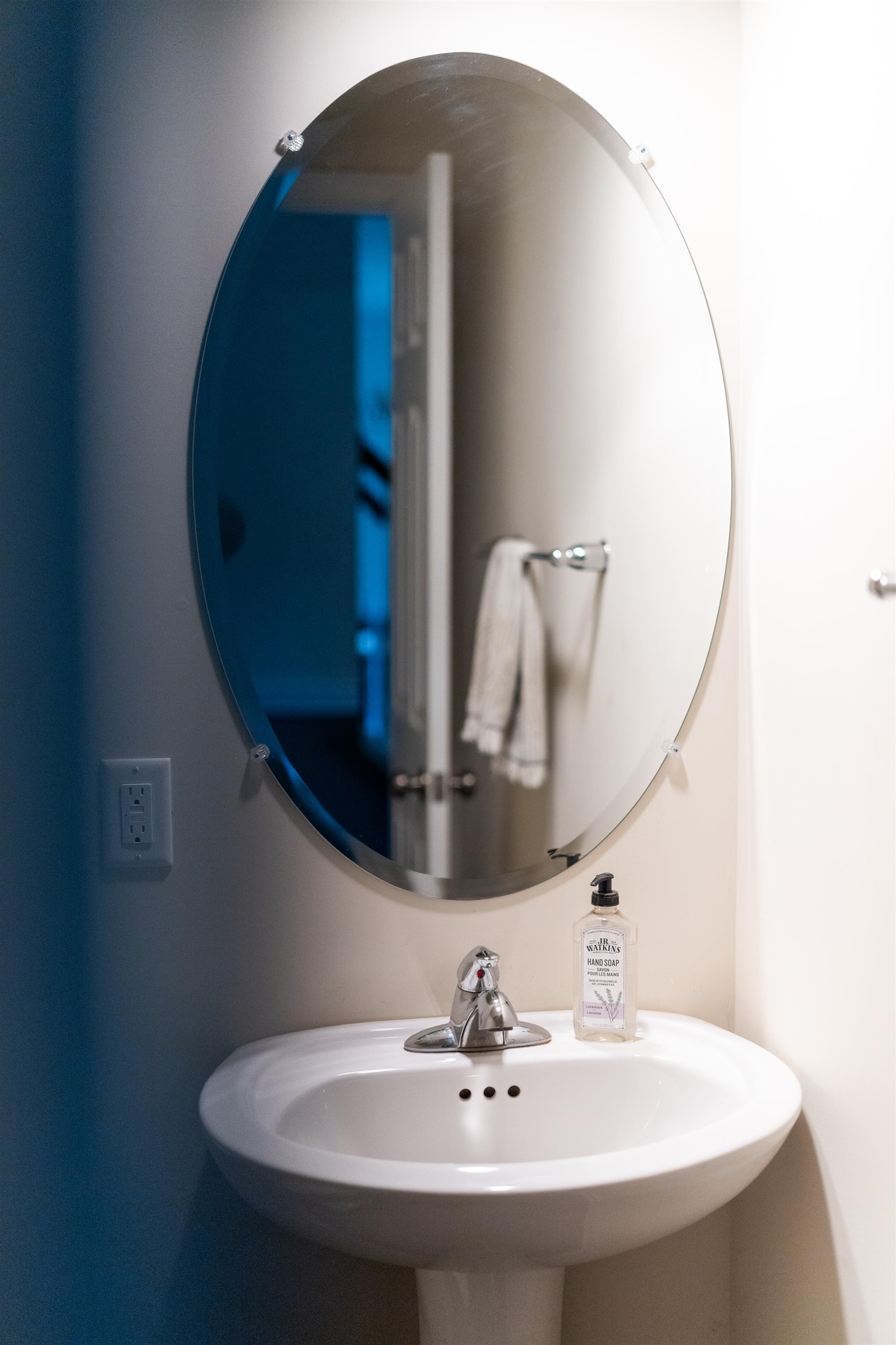 10 Zephyr Road Palmyra, VA 22963 - Photo 31 of 72 a bathroom with a sink and mirror