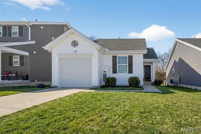 $272,900 | 2288 Windswept Farms Drive, Eureka, MO 63025