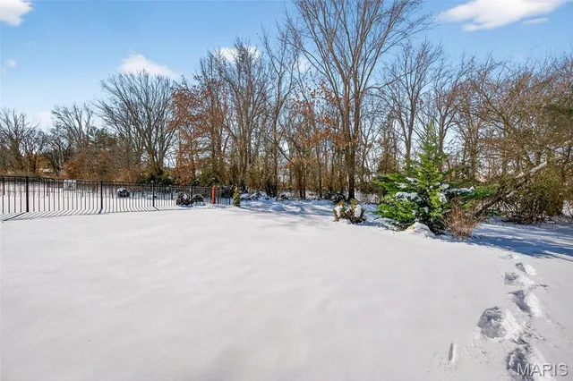 $272,900 | 2288 Windswept Farms Drive, Eureka, MO 63025