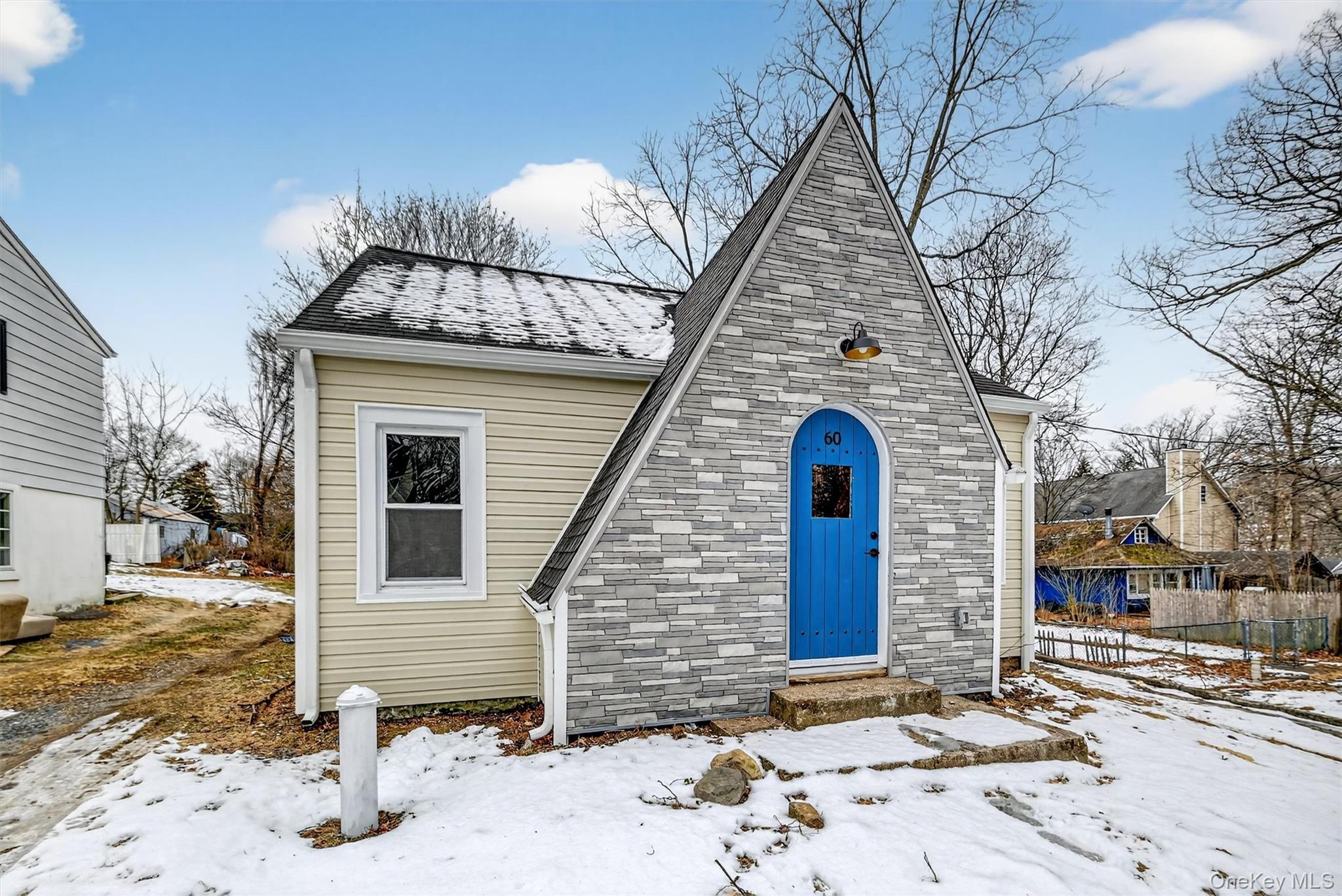 60 Jeanibo Road Monroe, NY 10950 - Photo 14 of 17 a front view of a house