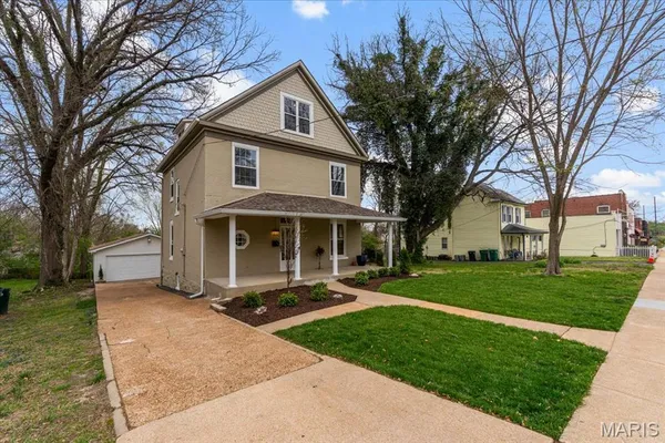 $874,900 | 727 Marshall Avenue, St. Louis, MO 63119