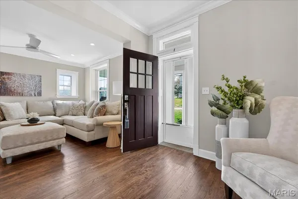 $874,900 | 727 Marshall Avenue, St. Louis, MO 63119