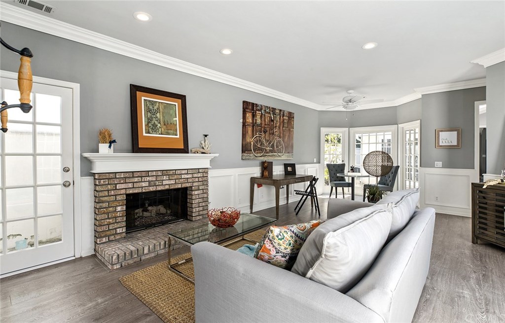 2521 Crestview Drive Newport Beach, CA 92663 - Photo 23 of 45