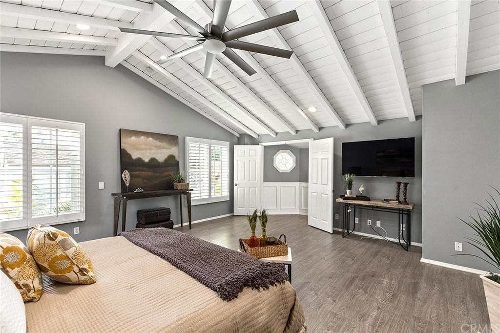 2521 Crestview Drive Newport Beach, CA 92663 - Photo 27 of 45