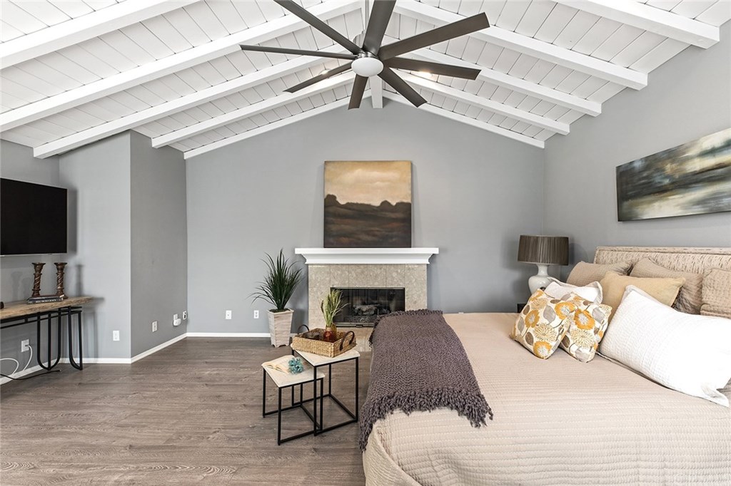 2521 Crestview Drive Newport Beach, CA 92663 - Photo 28 of 45