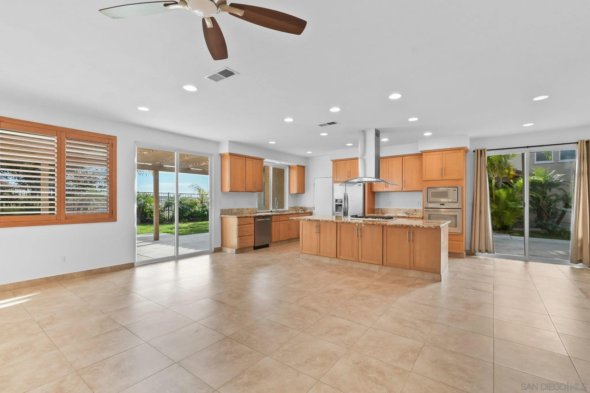 972 Merced River Road Chula Vista, CA 91913 - Photo 14 of 44 Gallery Image 14