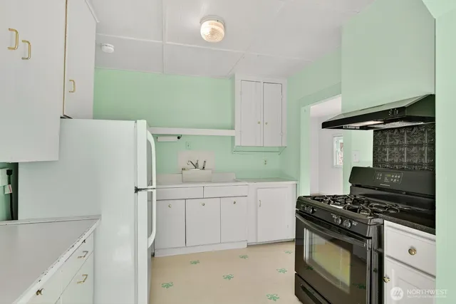 $649,000 | 1520-1518 10th Street, Anacortes, WA 98221