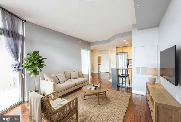 $2,200 | 3600 South Glebe Road, Unit 721W, Arlington, VA 22202