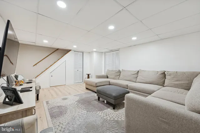 $2,450 | 422 Wendover Drive, Unit 127A, Norristown, PA 19403