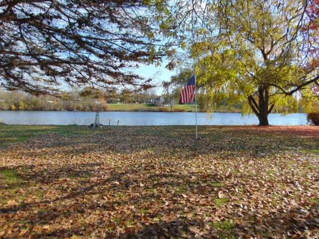 117 Surrey Road St. Louis, MI 48880 - Photo 2 of 37 1869303-1.JPG
