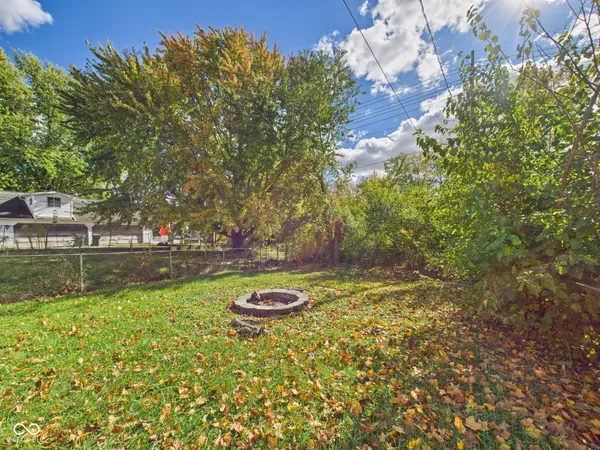 $99,400 | 711 East 32nd Street, Anderson, IN 46016