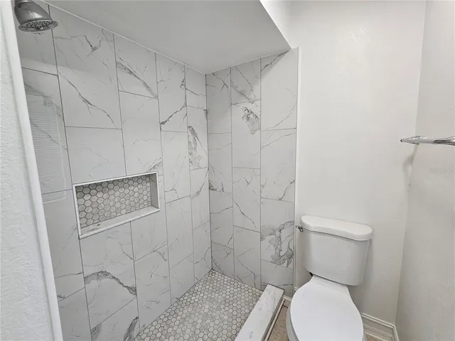 $2,400 | 1024 Whalebone Bay Drive, Kissimmee, FL 34741