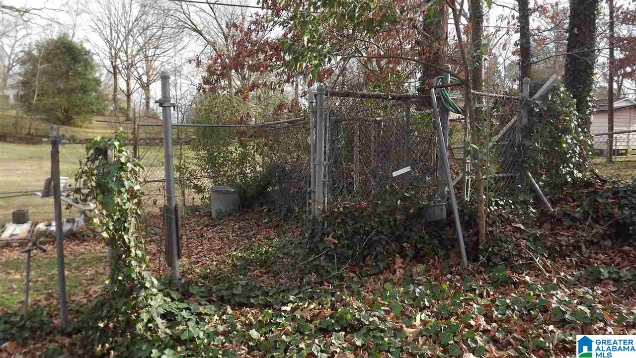 910 Parker Boulevard Weaver, AL 36277 - Photo 39 of 50