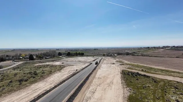 27624 Commerce Comet Way, Caldwell, ID 83607