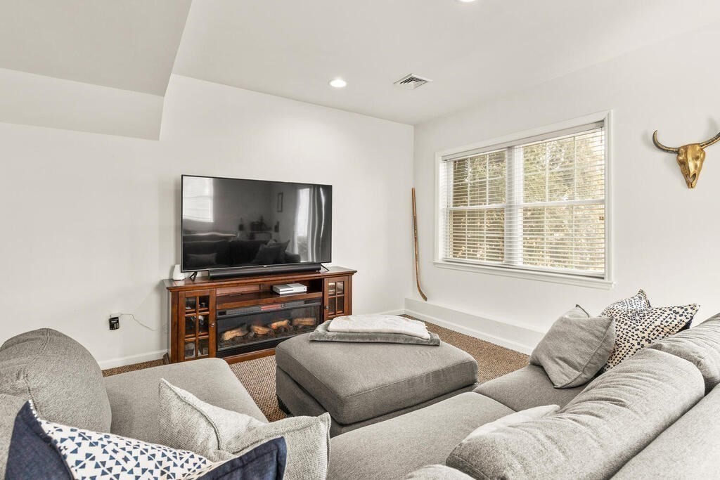 1 Milton Ridge Road, Unit F Lynn, MA 01902 - Photo 21 of 42 Gallery Image 21