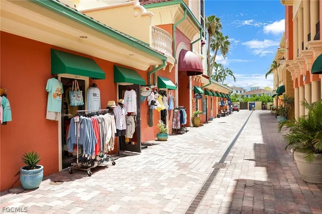 $3,000 | 5706 Cape Harbour Drive, Unit 110, Cape Coral, FL 33914