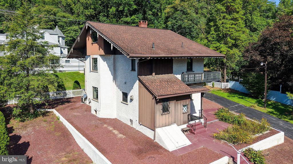 900 Morgantown Road Reading, PA 19607 - Photo 4 of 43 Gallery Image 4