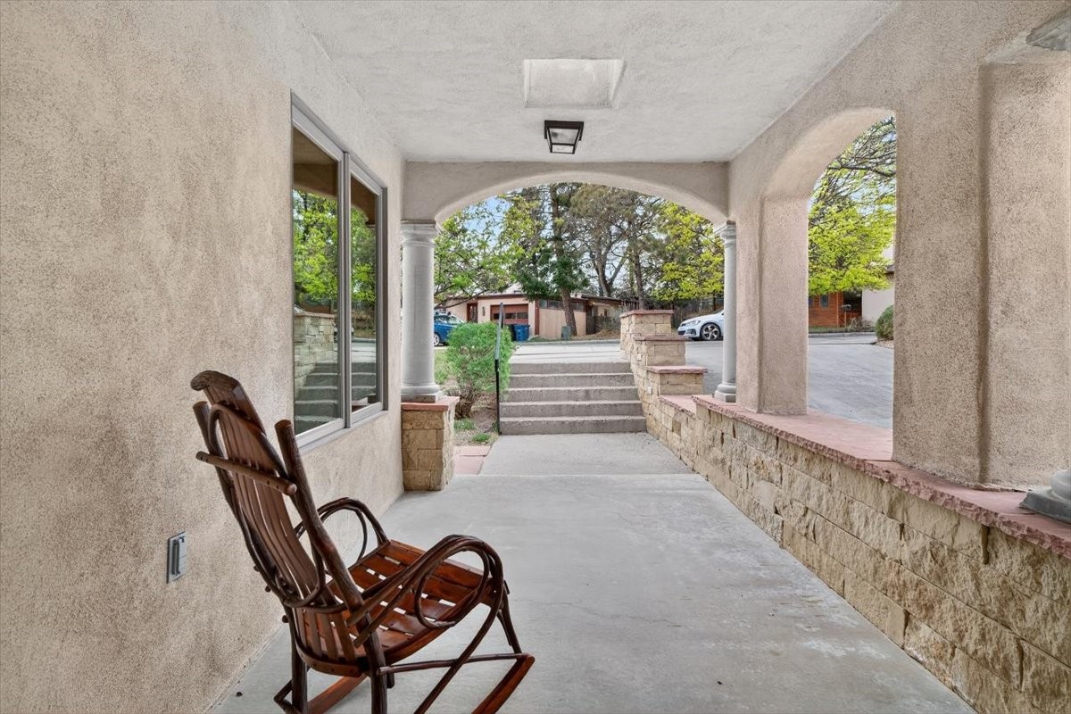 4288 Ridgeway Drive Los Alamos, NM 87544 - Photo 4 of 54