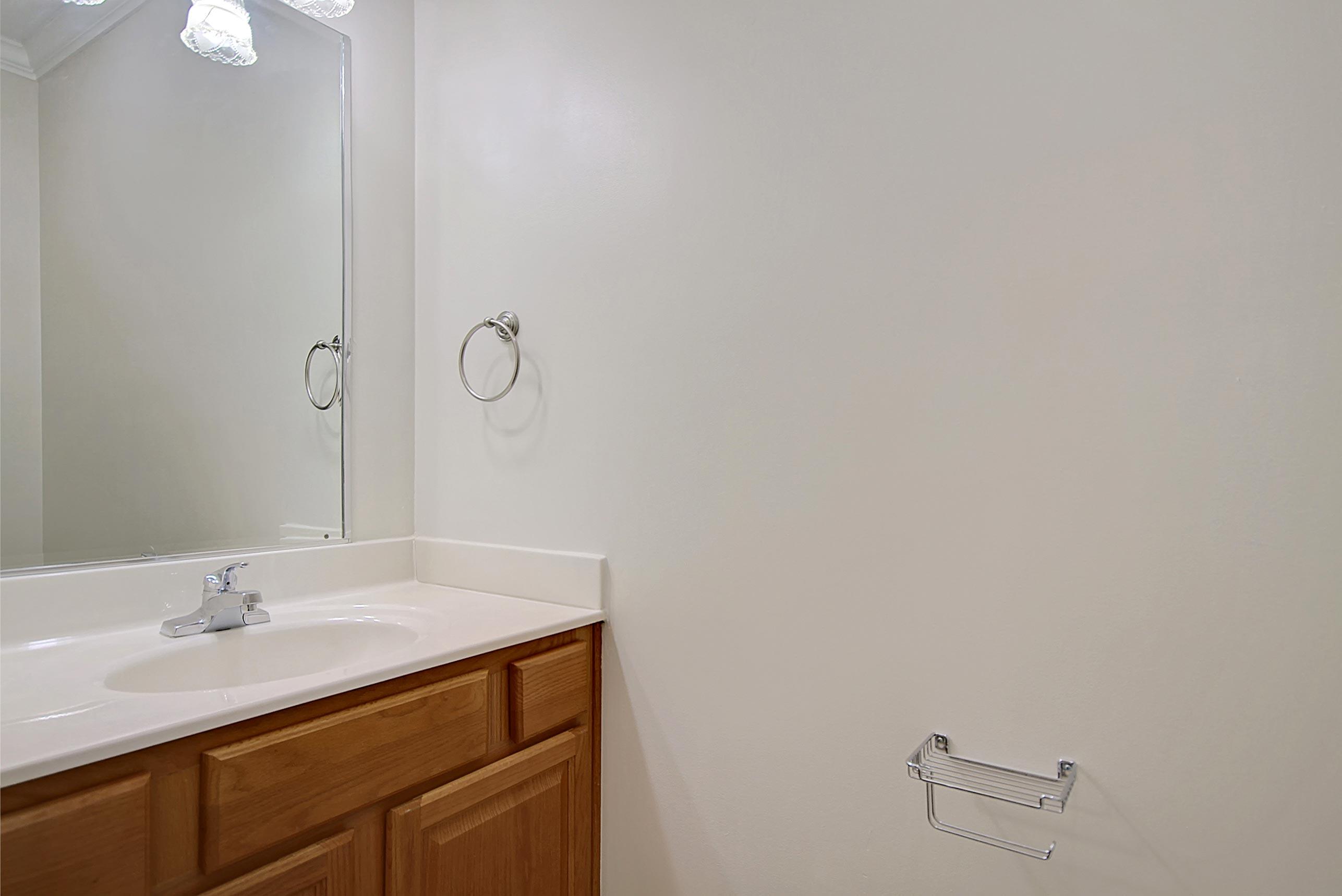 741 Swanson Avenue Charleston, SC 29412 - Photo 7 of 36 CREM_741 Swanson_016