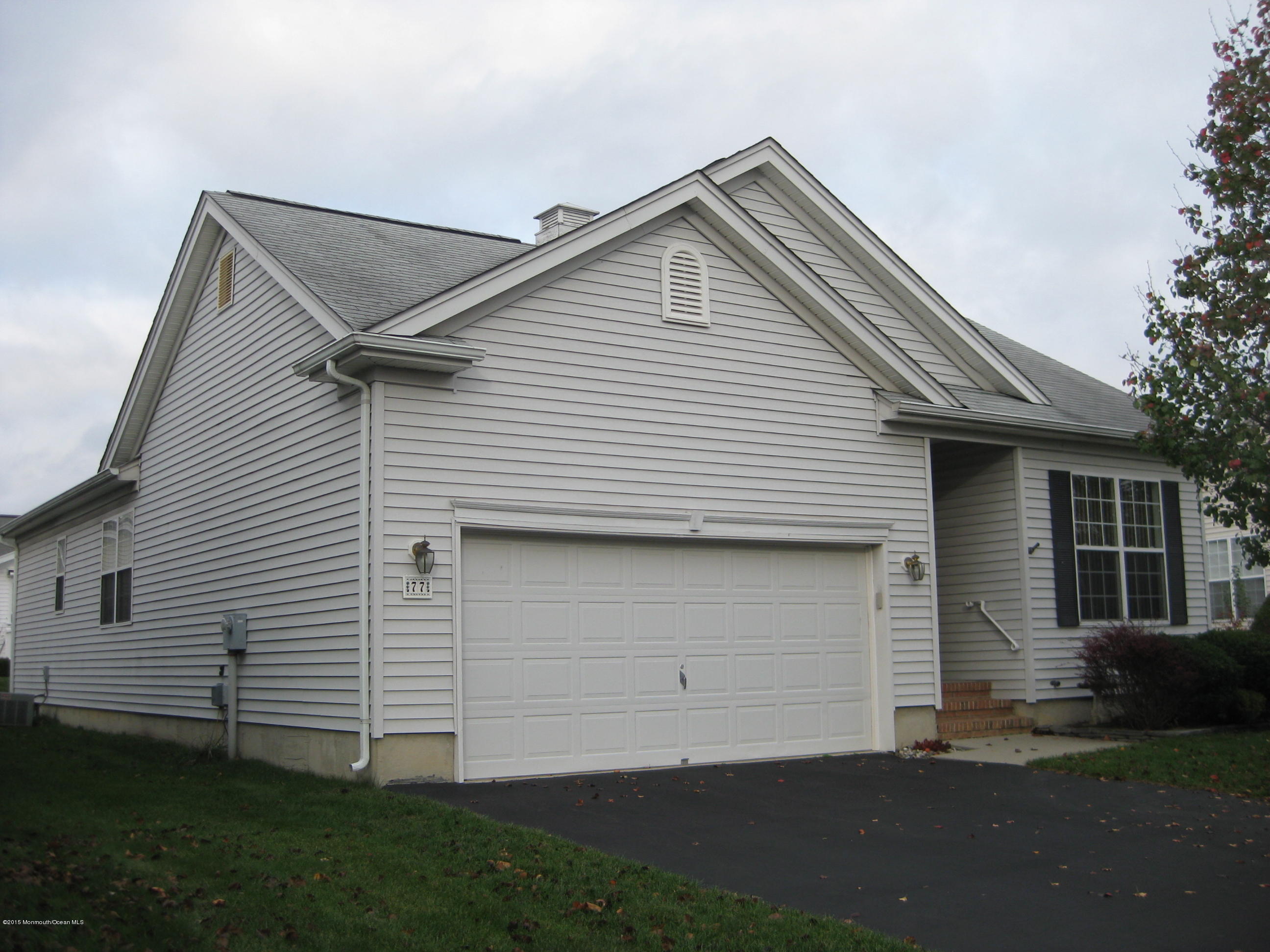 77 Byron Road Brick, NJ 08724 - Photo 3 of 27 IMG_3965