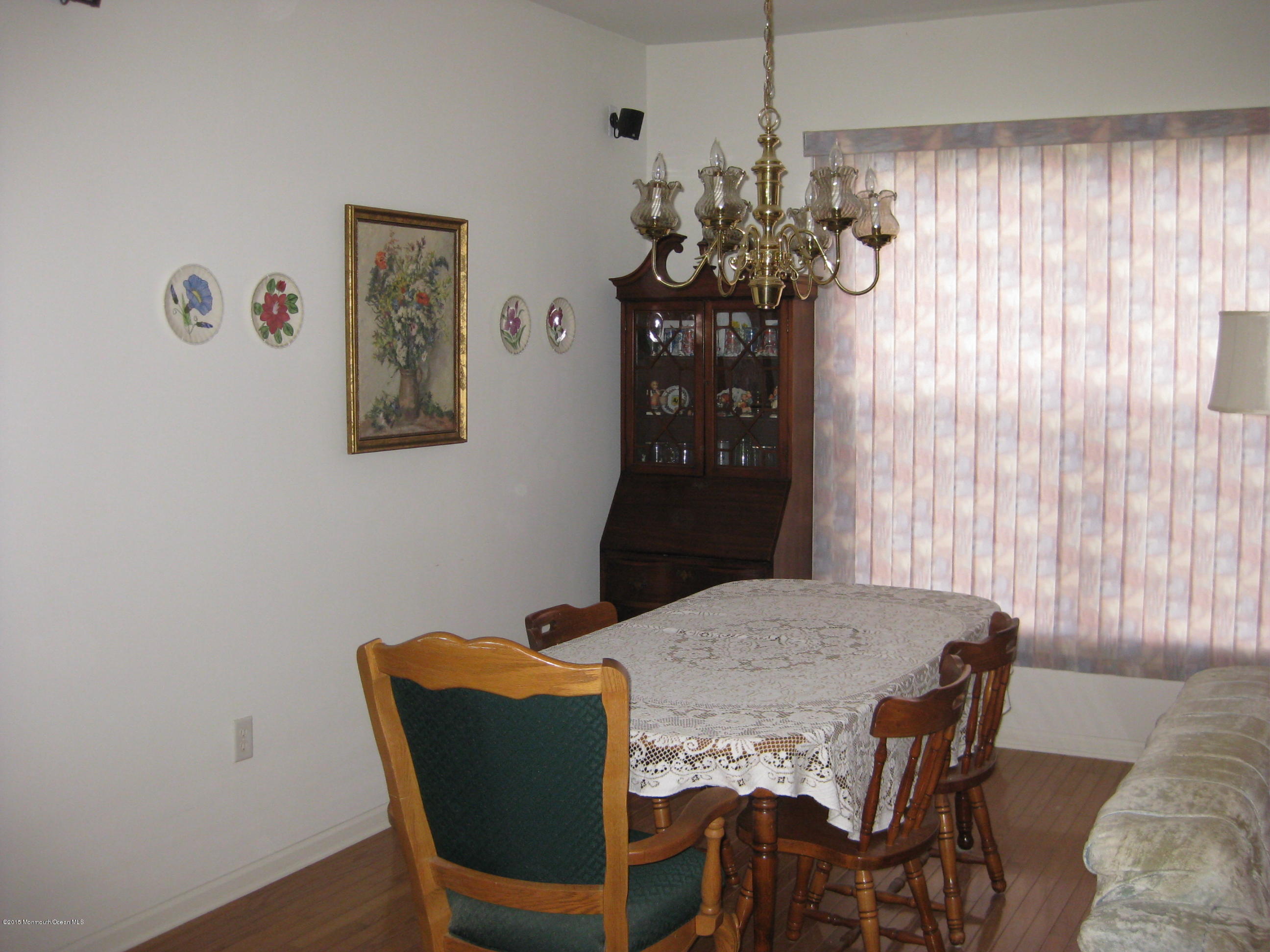 77 Byron Road Brick, NJ 08724 - Photo 9 of 27 IMG_3972