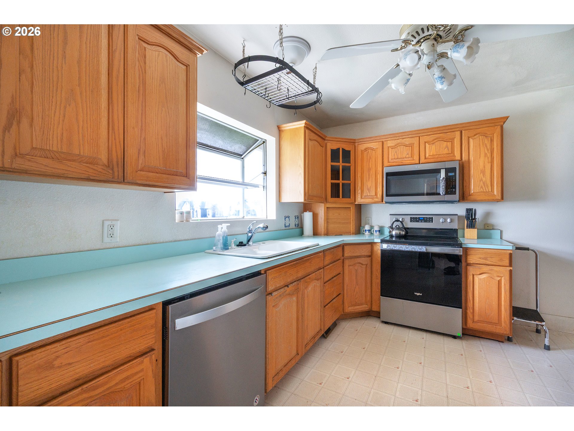 1235 Southwest Washington Street Albany, OR 97321 - Photo 15 of 34