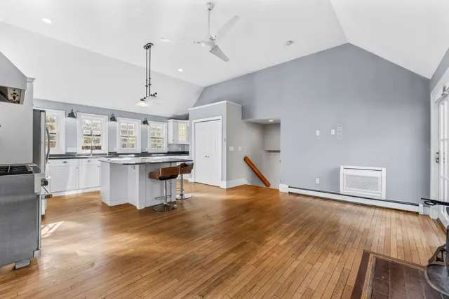 $1,200,000 | 3 Bhoireann Lane, York, ME 03909