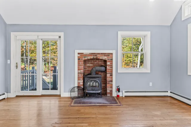 $1,200,000 | 3 Bhoireann Lane, York, ME 03909