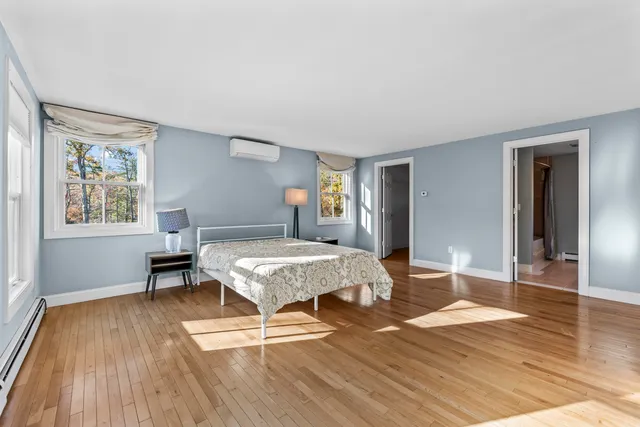 $1,200,000 | 3 Bhoireann Lane, York, ME 03909