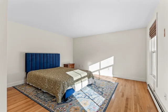 $1,200,000 | 3 Bhoireann Lane, York, ME 03909