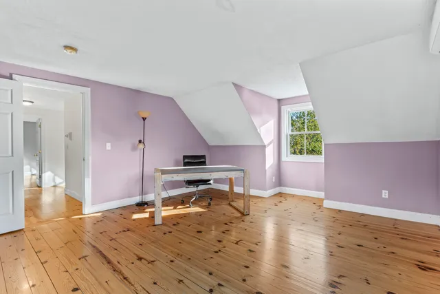 $1,200,000 | 3 Bhoireann Lane, York, ME 03909