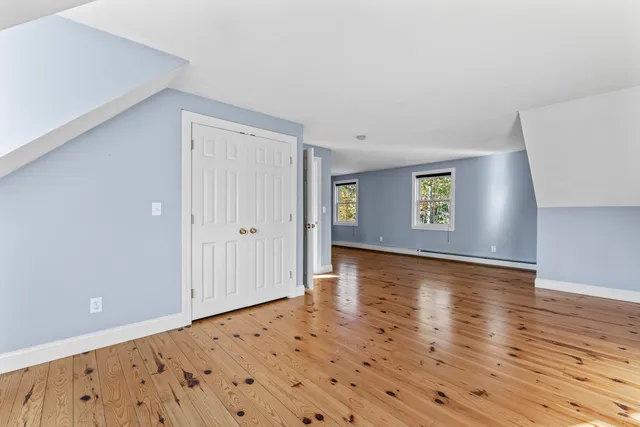 $1,200,000 | 3 Bhoireann Lane, York, ME 03909