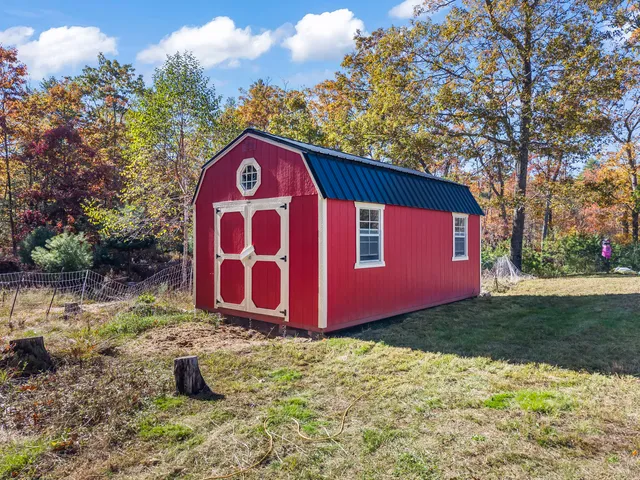 $1,200,000 | 3 Bhoireann Lane, York, ME 03909