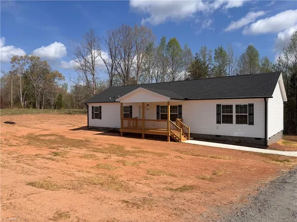 $299,000 | 101 Dalton Street, Stoneville, NC 27048