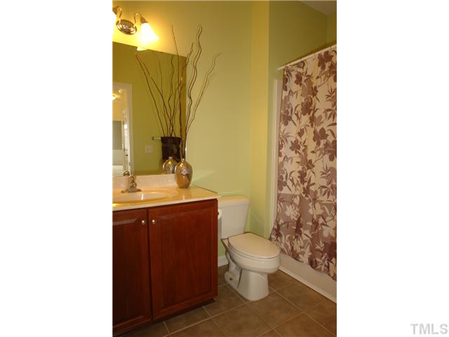 3208 Queensland Road Raleigh, NC 27614 - Photo 16 of 25 Gallery Image 16