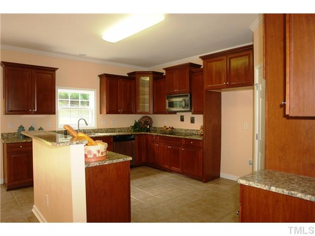 3208 Queensland Road Raleigh, NC 27614 - Photo 9 of 25 Gallery Image 9