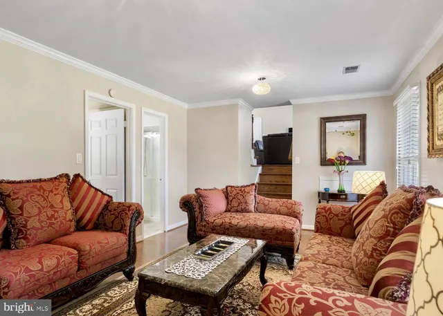 $715,000 | 13515 King Charles Drive, Chantilly, VA 20151